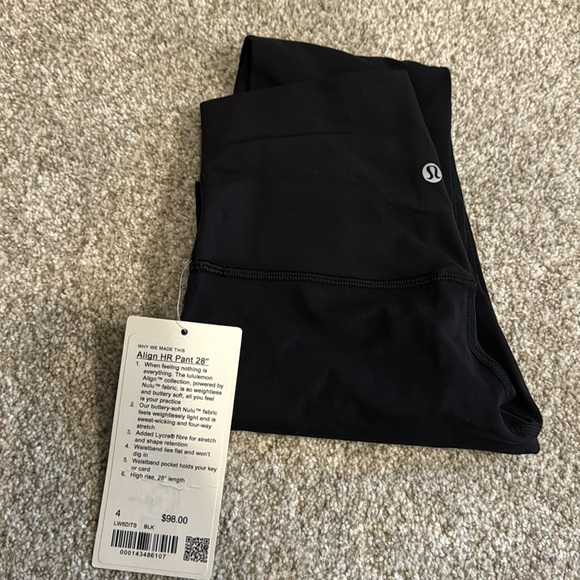 NWT Lululemon align leggings - Picture 2 of 2